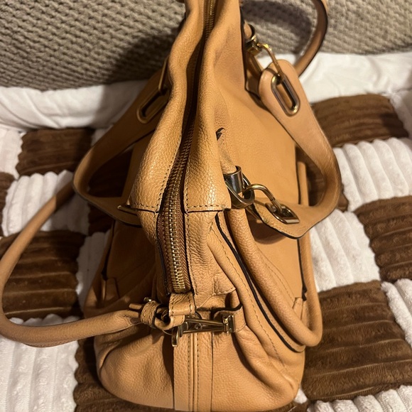 Chloe Medium Paraty Handbag in Tan - Picture 3 of 8